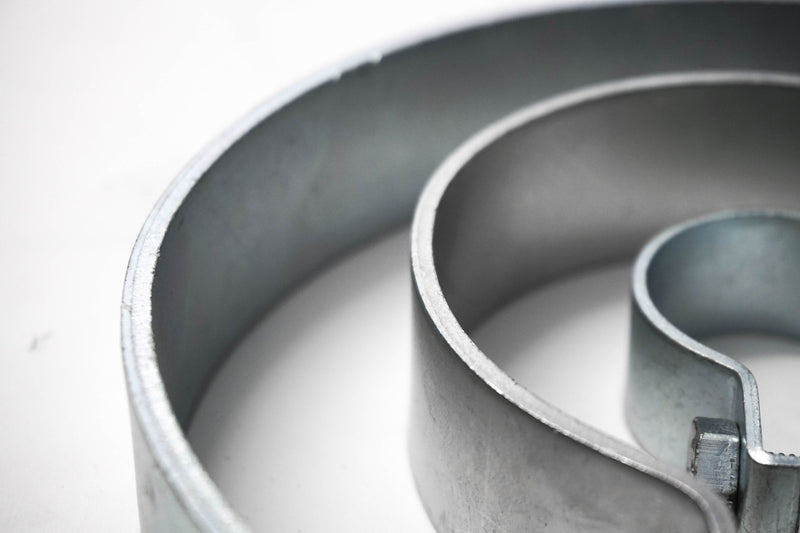 Laden Sie das Bild in Galerie -Viewer, Abgasrohrschelle nach DIN 71555 Ø 25-152,5 mm Stahl verzinkt Rohrschelle Auspuff